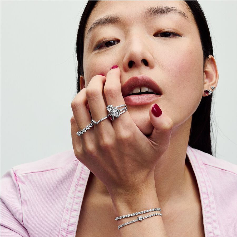 Red Sparkling Heart Tennis Bracelet